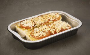 VÌ SAO NÊN LỰA CHỌN KHAY NHÔM ĐỰNG THỰC PHẨM THAY HỘP NHỰA?