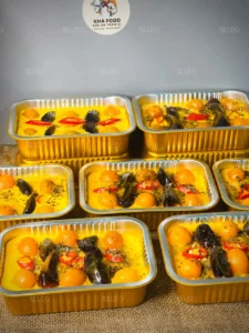 Nâng cấp món chả hấp khi đựng trong khay nhôm LEO