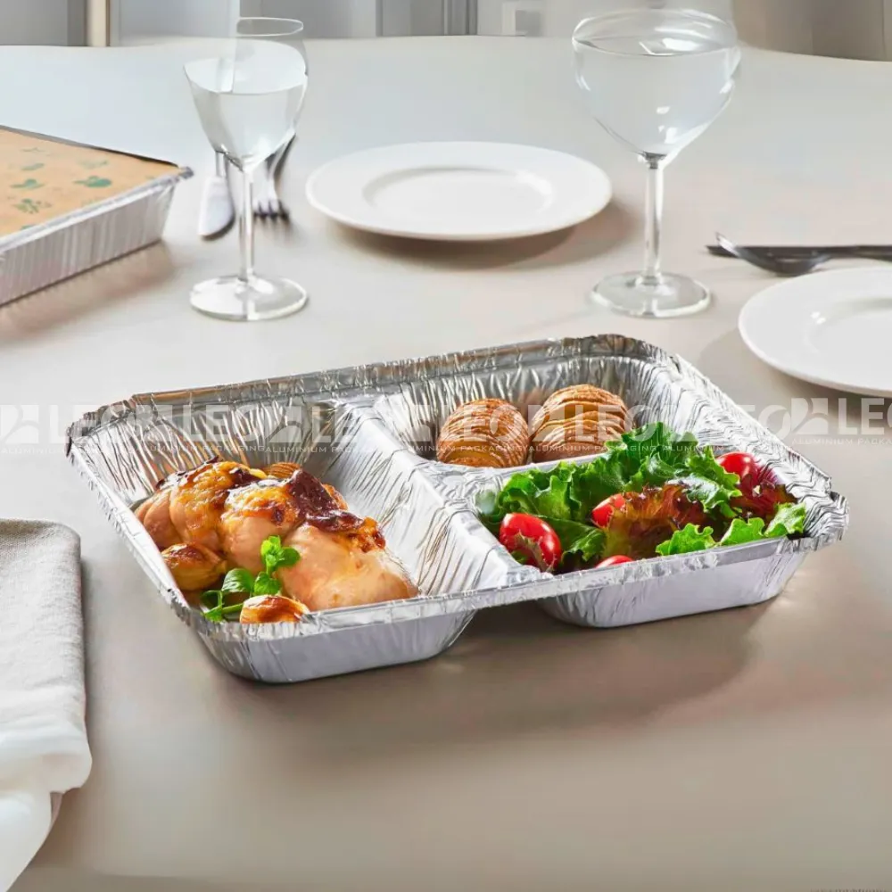 Ảnh nghệ thuật thực tế khay nhôm đựng cơm 3 ngăn 700ml từ LEO Aluminium Packaging đựng món ăn (Ảnh 2)