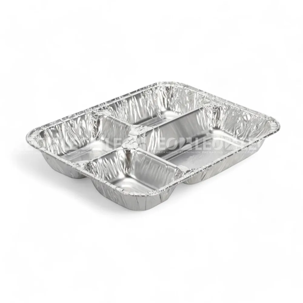 Cận cảnh độ sâu lòng khay nhôm phổ thông 4 ngăn 850ml từ LEO Aluminium Packaging